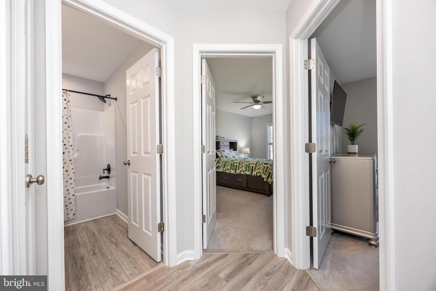 211 Moonglow Road photo 43