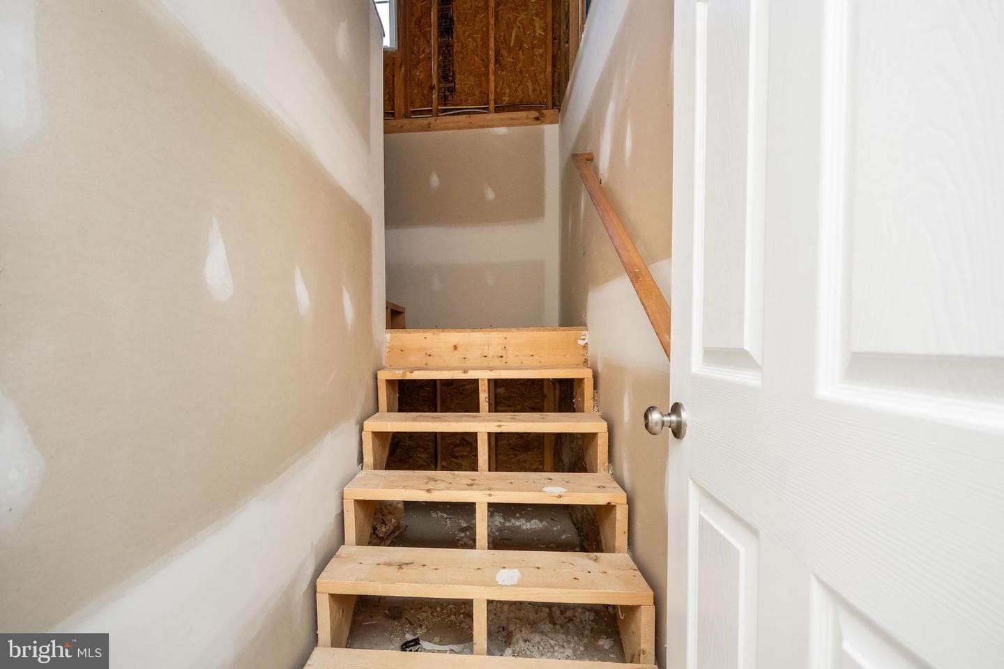 211 Moonglow Road photo 44