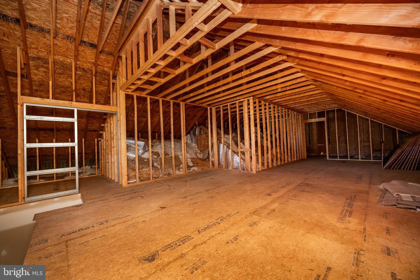 211 Moonglow Road photo 46