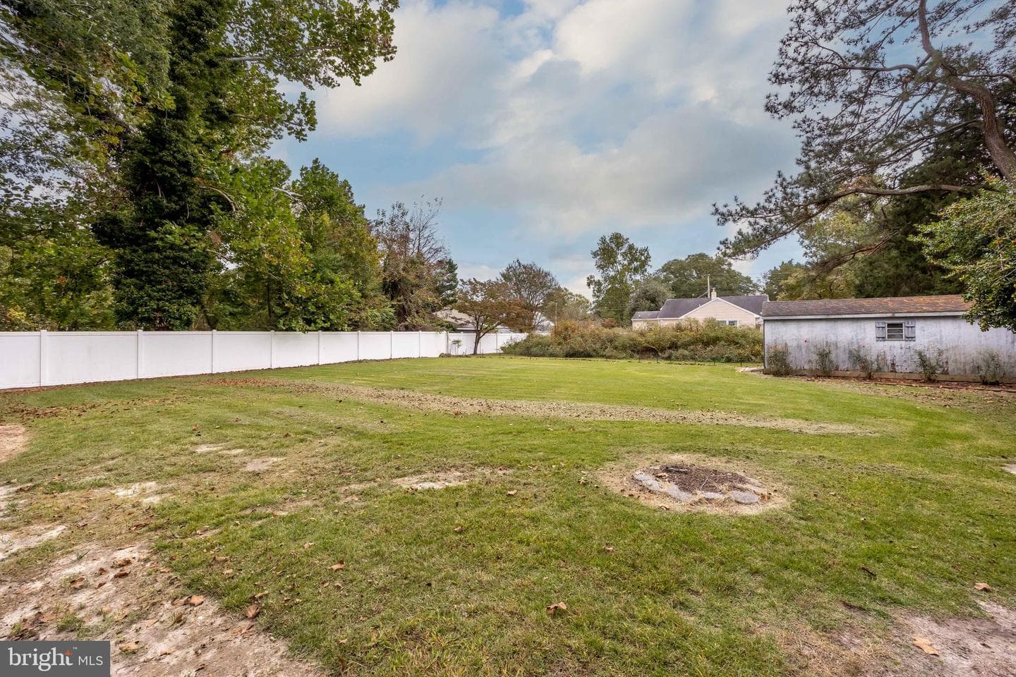 104 Coulbourn Drive photo 28
