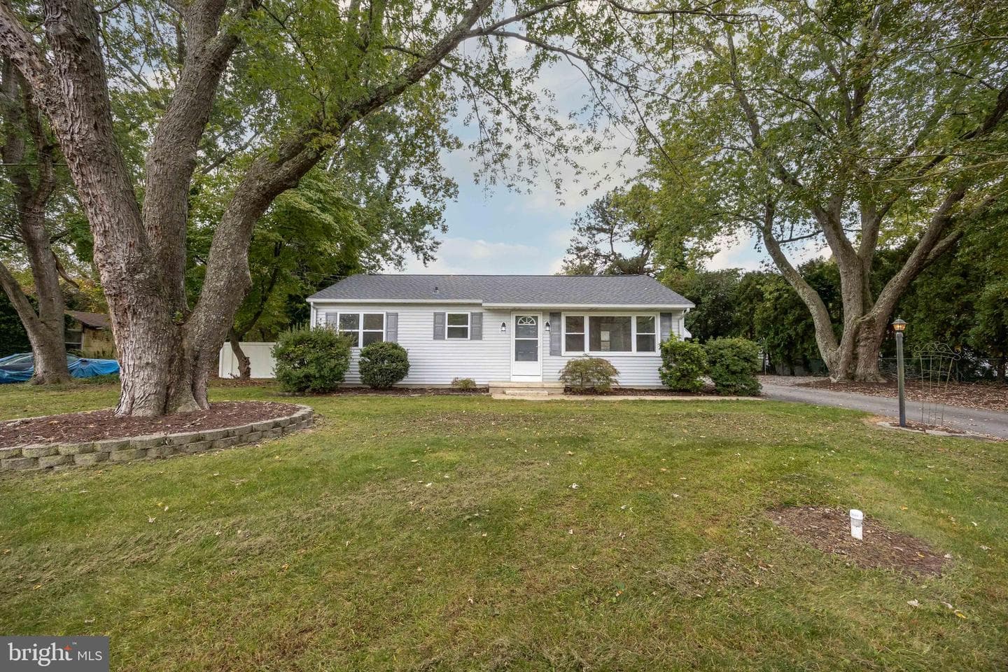 104 Coulbourn Drive photo 3