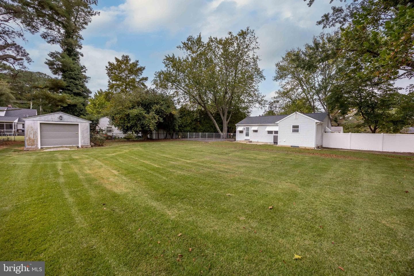 104 Coulbourn Drive photo 31