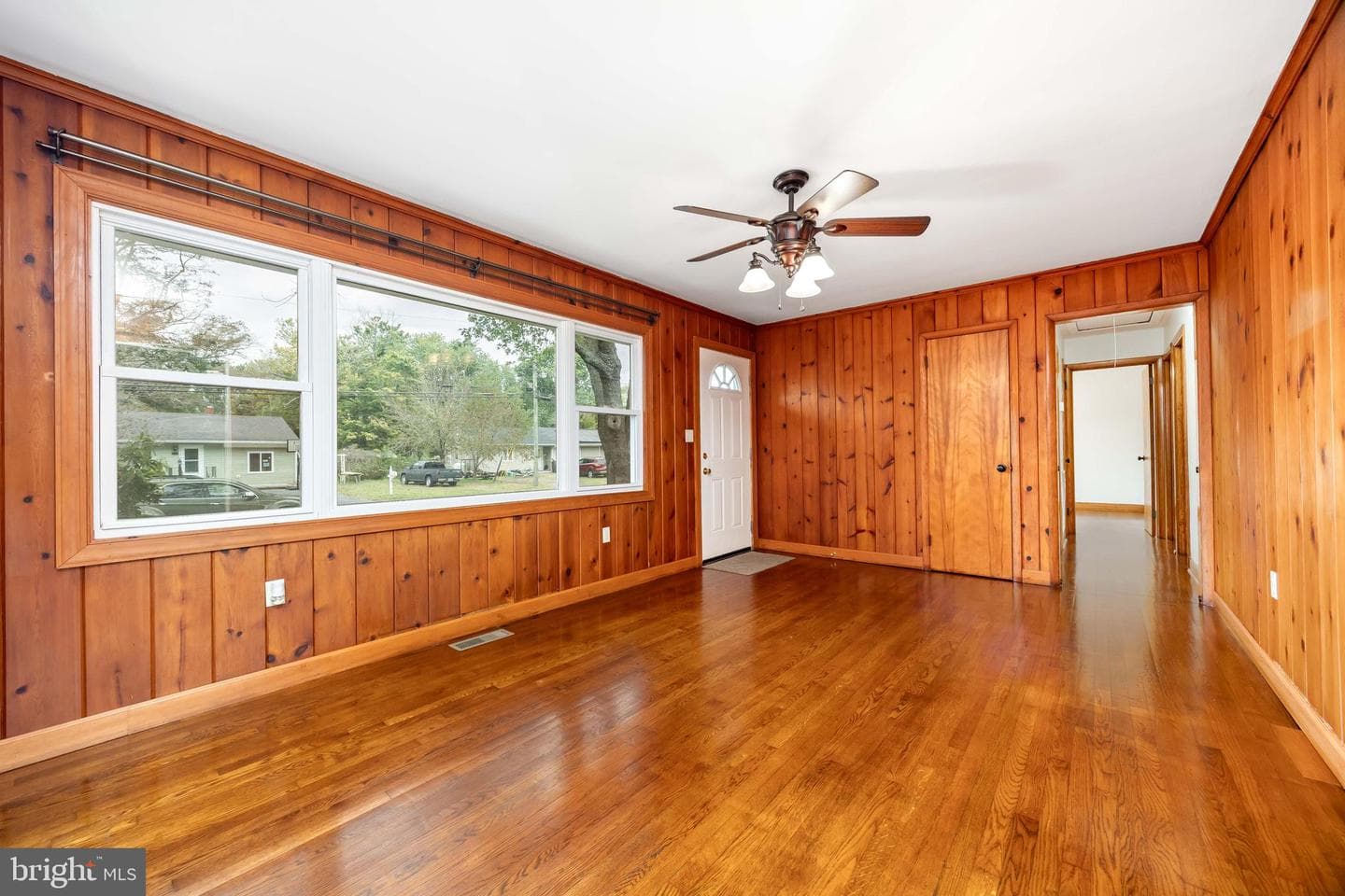 104 Coulbourn Drive photo 6