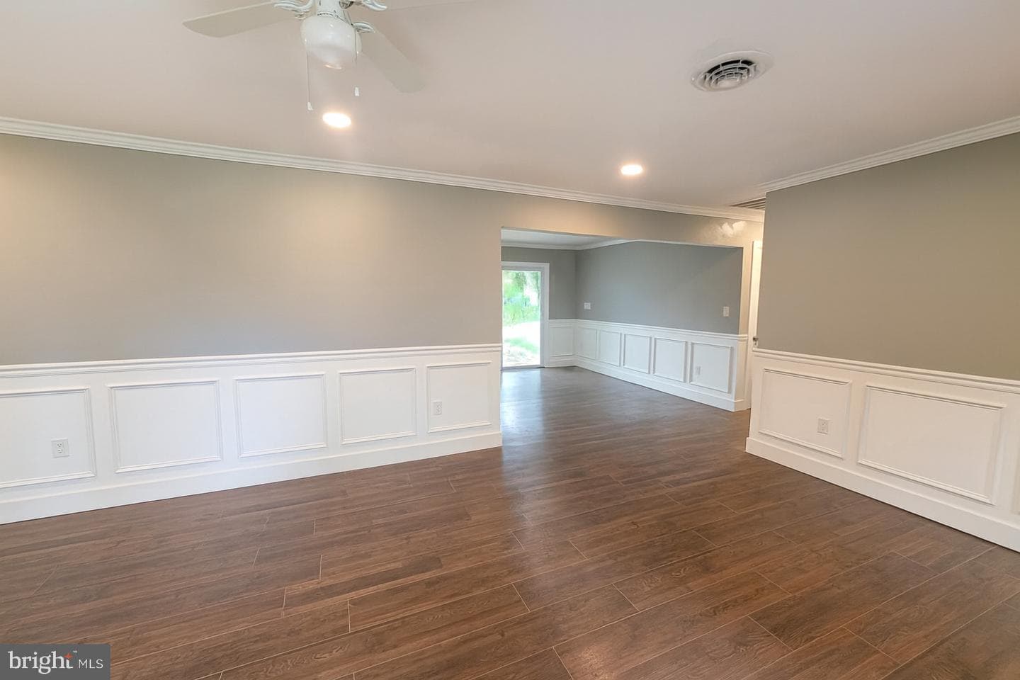 218 Potomac Avenue photo 22