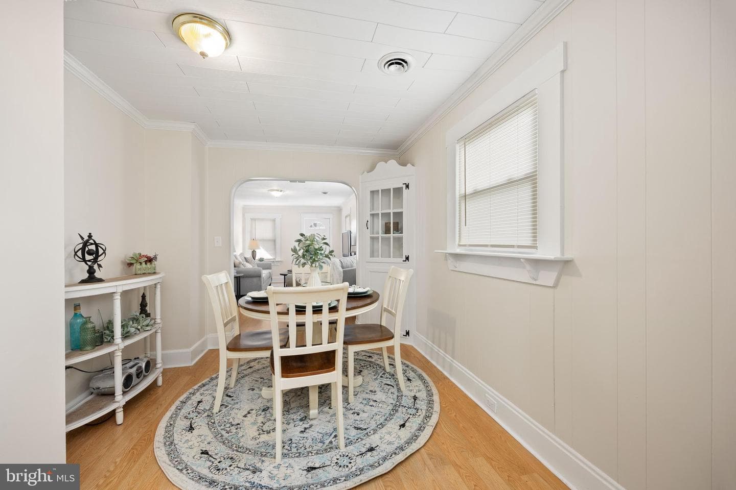 627 Liberty Street photo 10