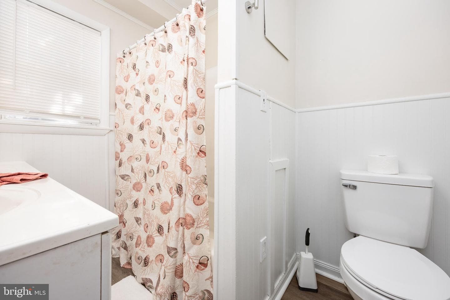 627 Liberty Street photo 27