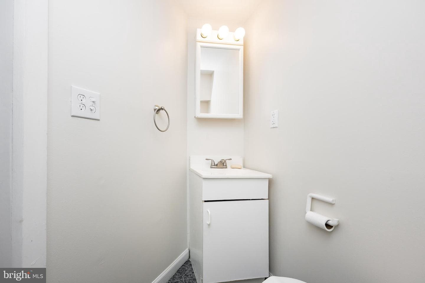 627 Liberty Street photo 34
