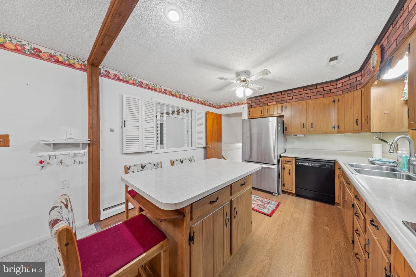 1520 Woodridge Drive photo 14