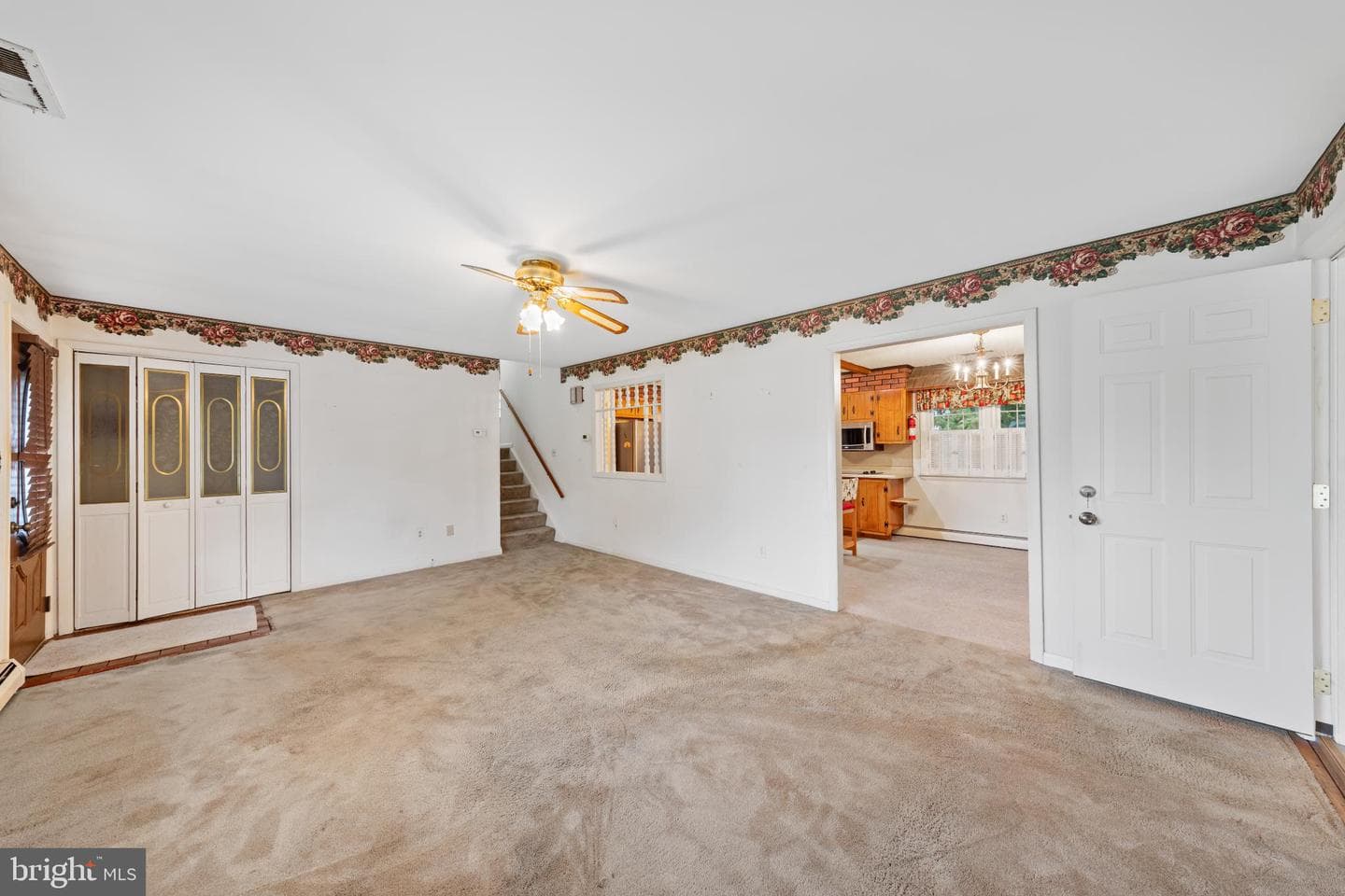 1520 Woodridge Drive photo 9