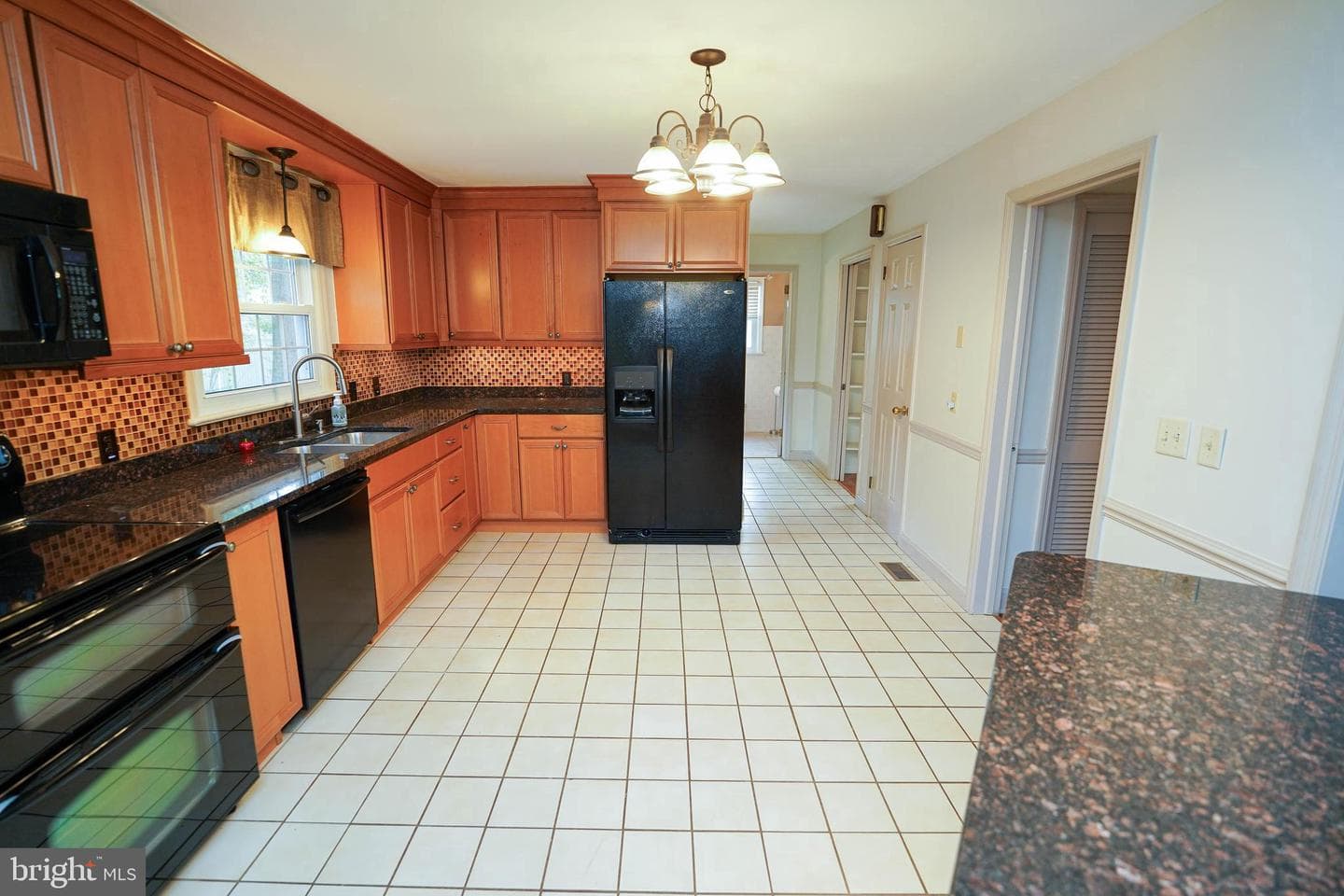 707 Camellia Road photo 12