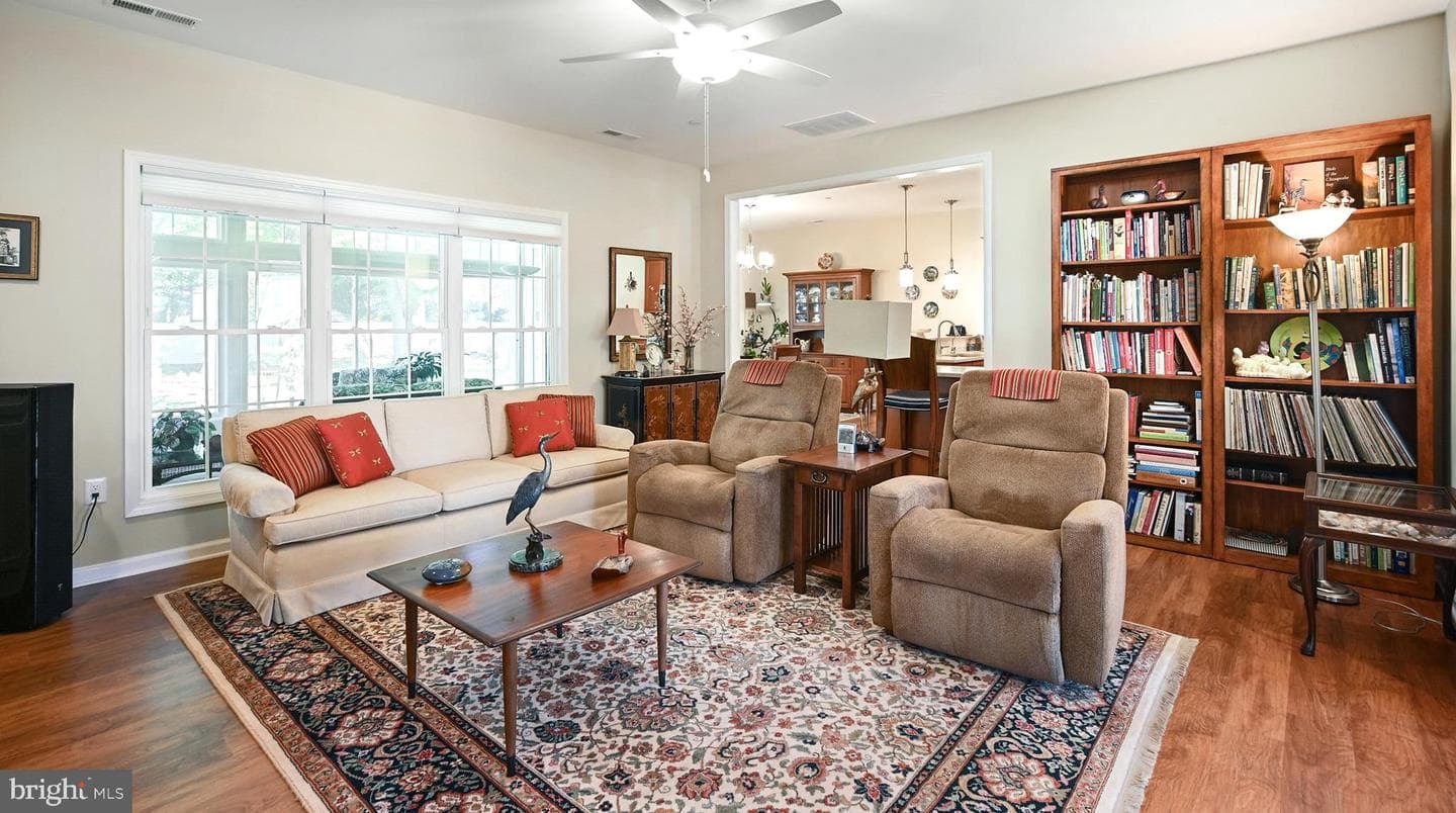 27652 Belgian Way photo 7