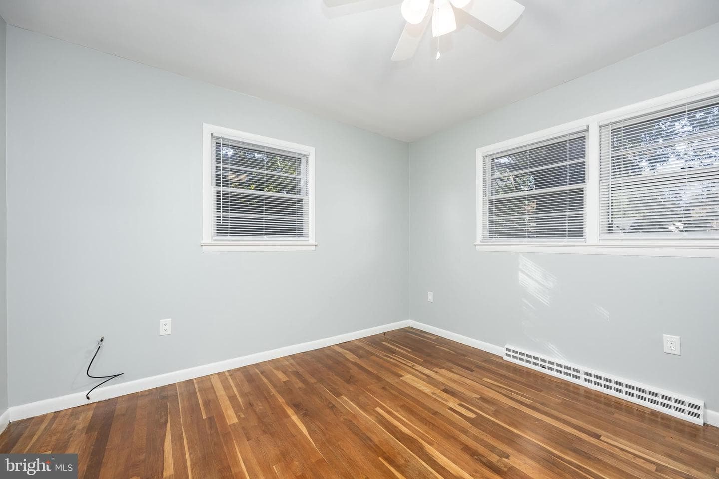 113 Montleau Avenue photo 28
