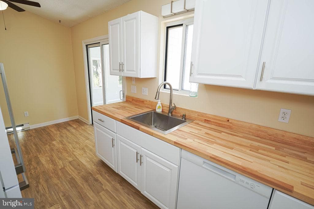 1207 Nimitz Court photo 11