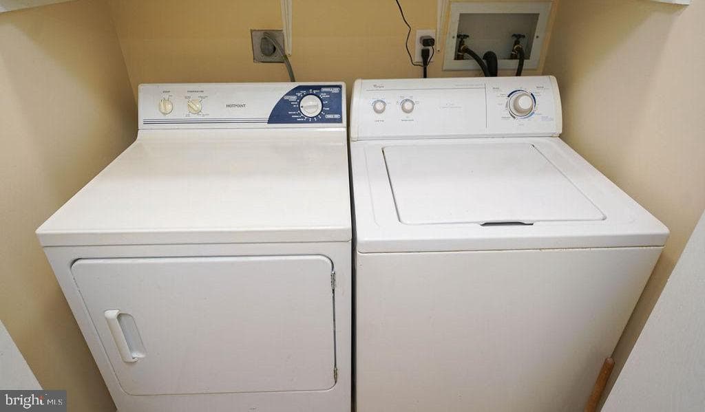1207 Nimitz Court photo 17