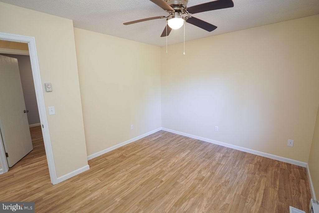 1207 Nimitz Court photo 18