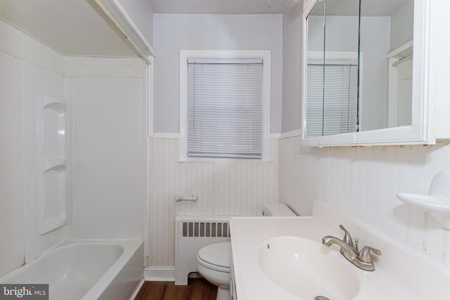 1209 Belmont Avenue photo 22