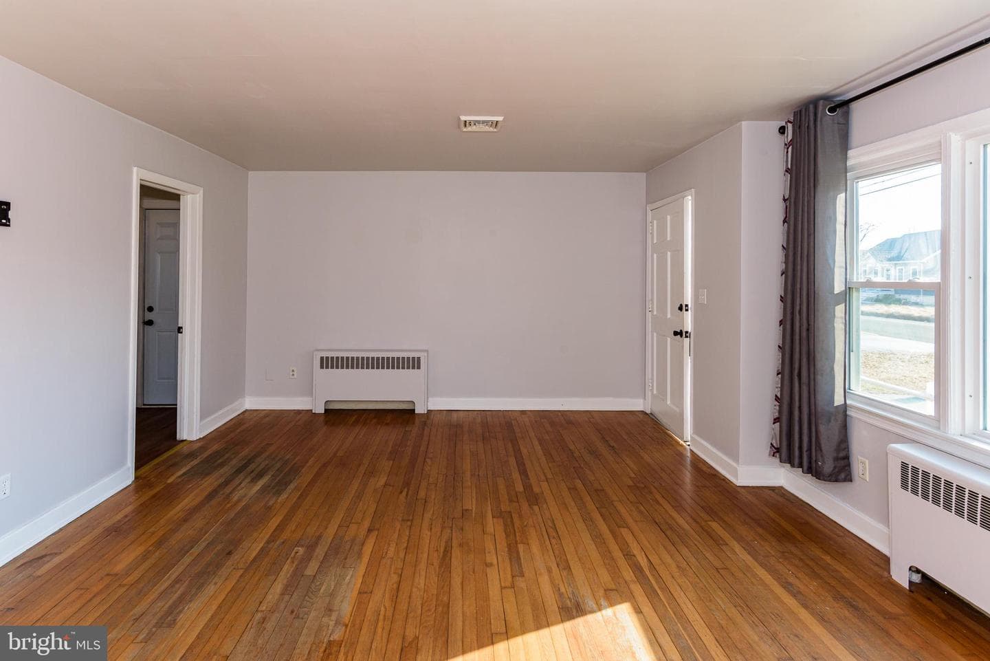 1209 Belmont Avenue photo 5