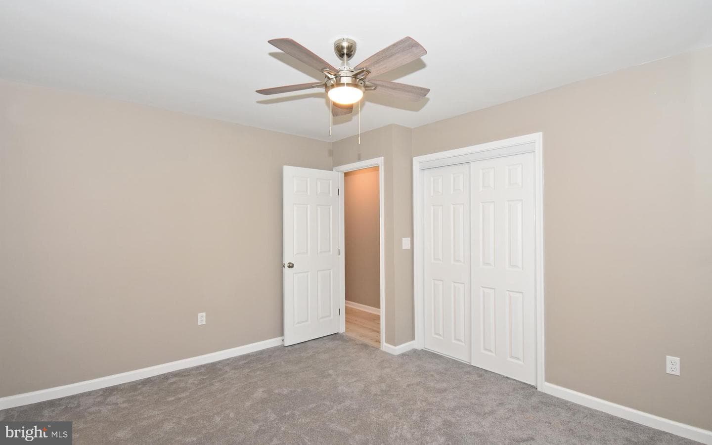 516 Overbrook Drive photo 25