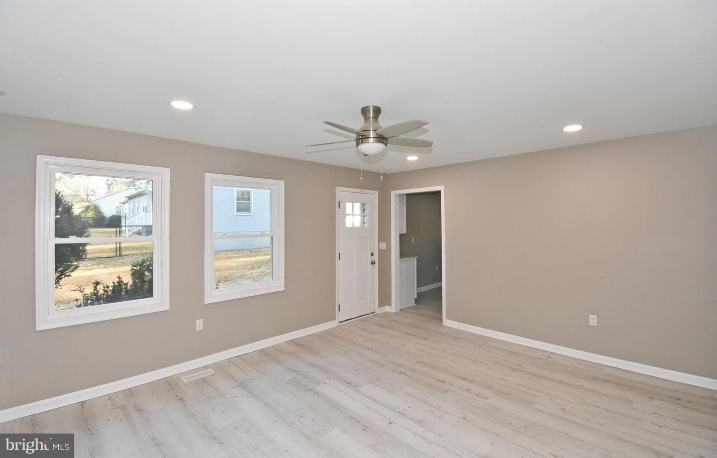 516 Overbrook Drive photo 5