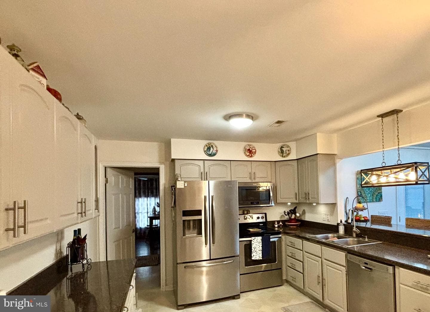 6229 Ayrshire Drive photo 2