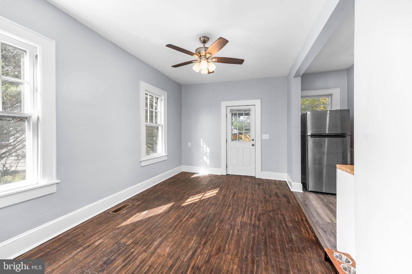 304 Poplar Hill Avenue photo 14