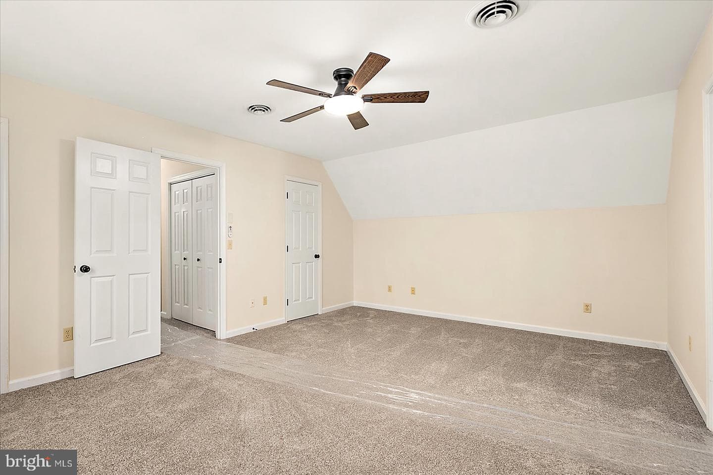 5991 Hounds Bay Circle photo 28