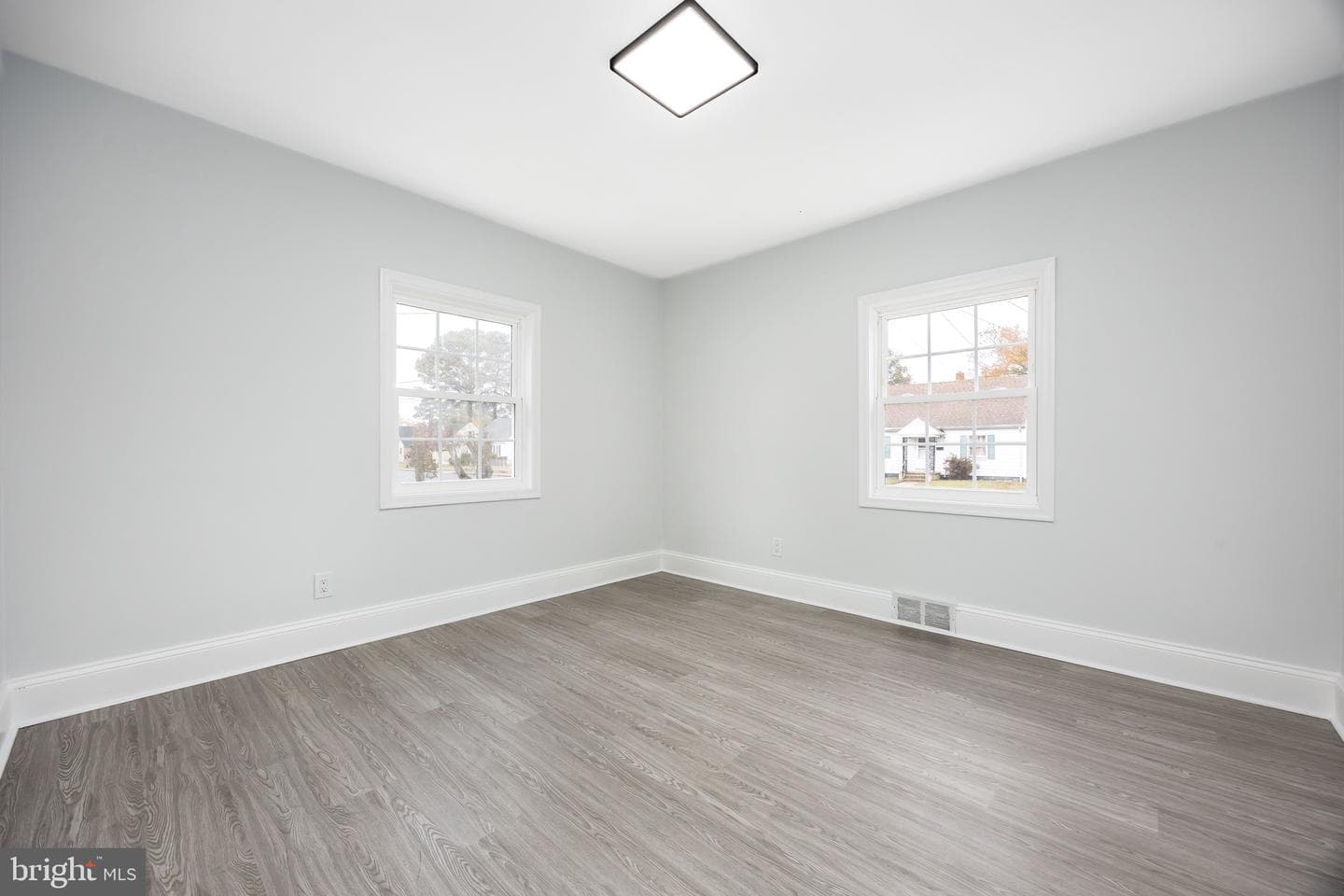 316 Pryor Avenue photo 23