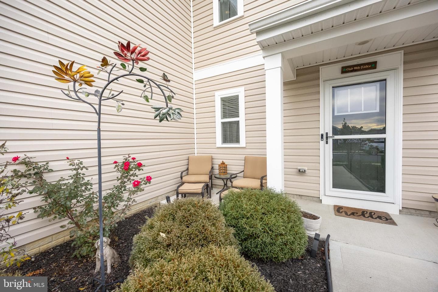 827 Marquis Avenue photo 4