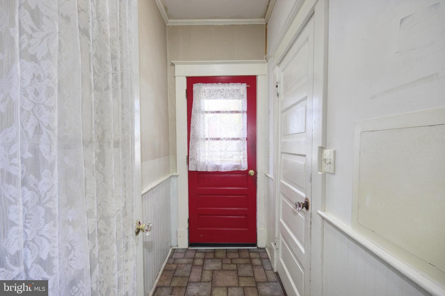616 Camden Avenue photo 21