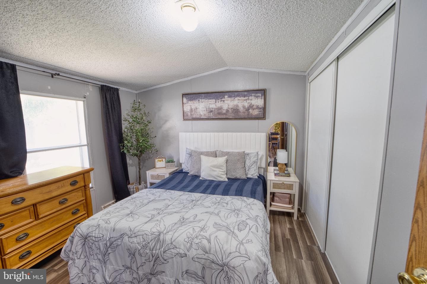 7860 Bennett Park Drive photo 13