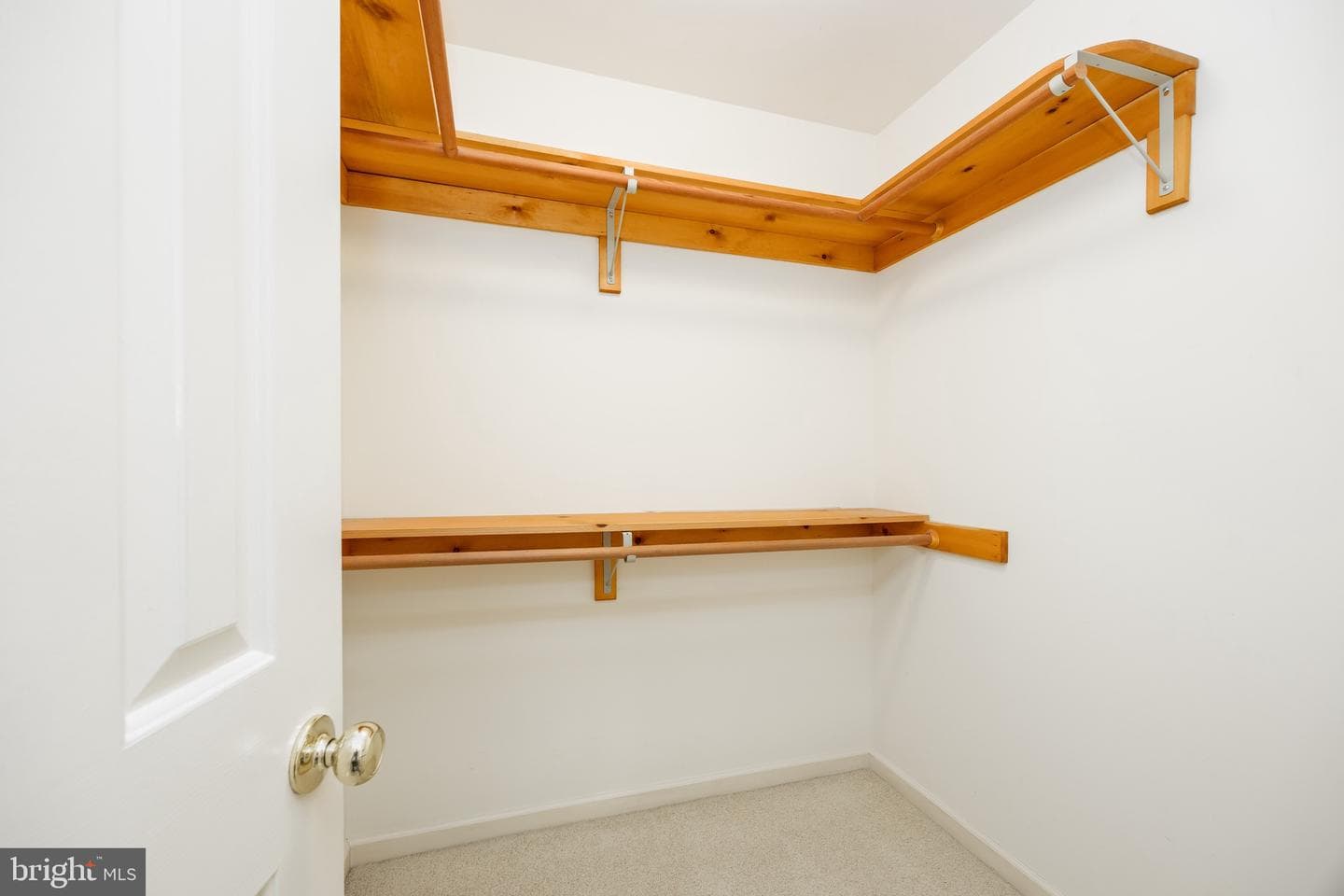4337 Sturbridge Drive photo 24