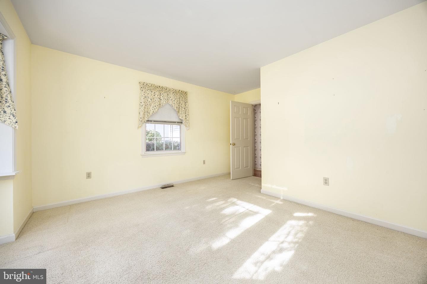 4337 Sturbridge Drive photo 30