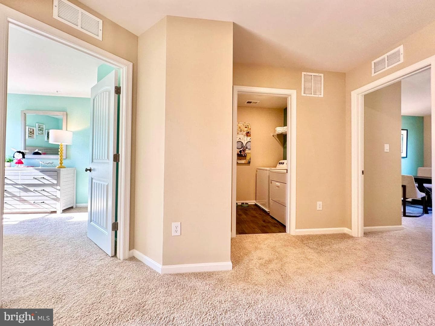 1140 Wintermead Loop photo 16