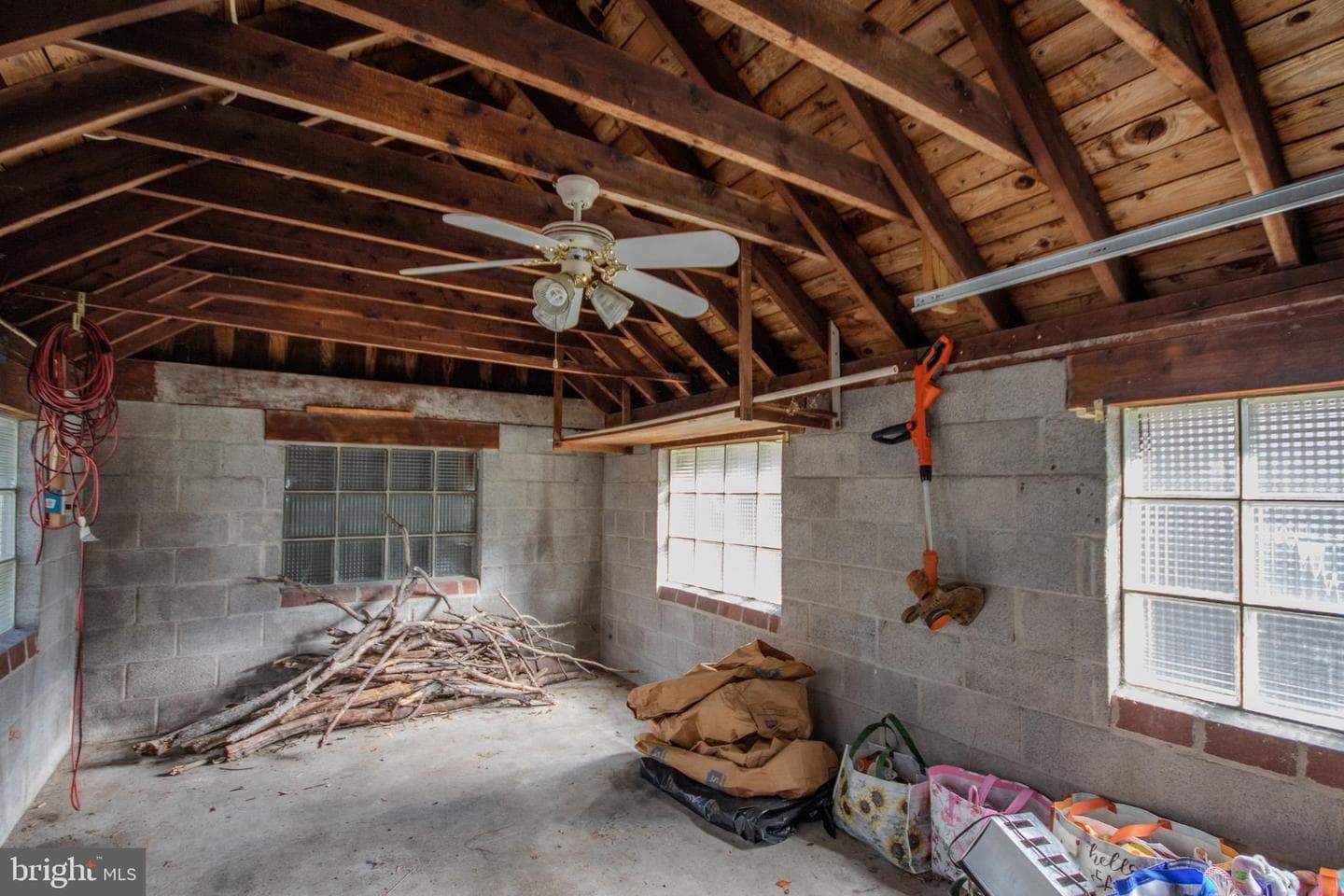 211 Truitt Street photo 22