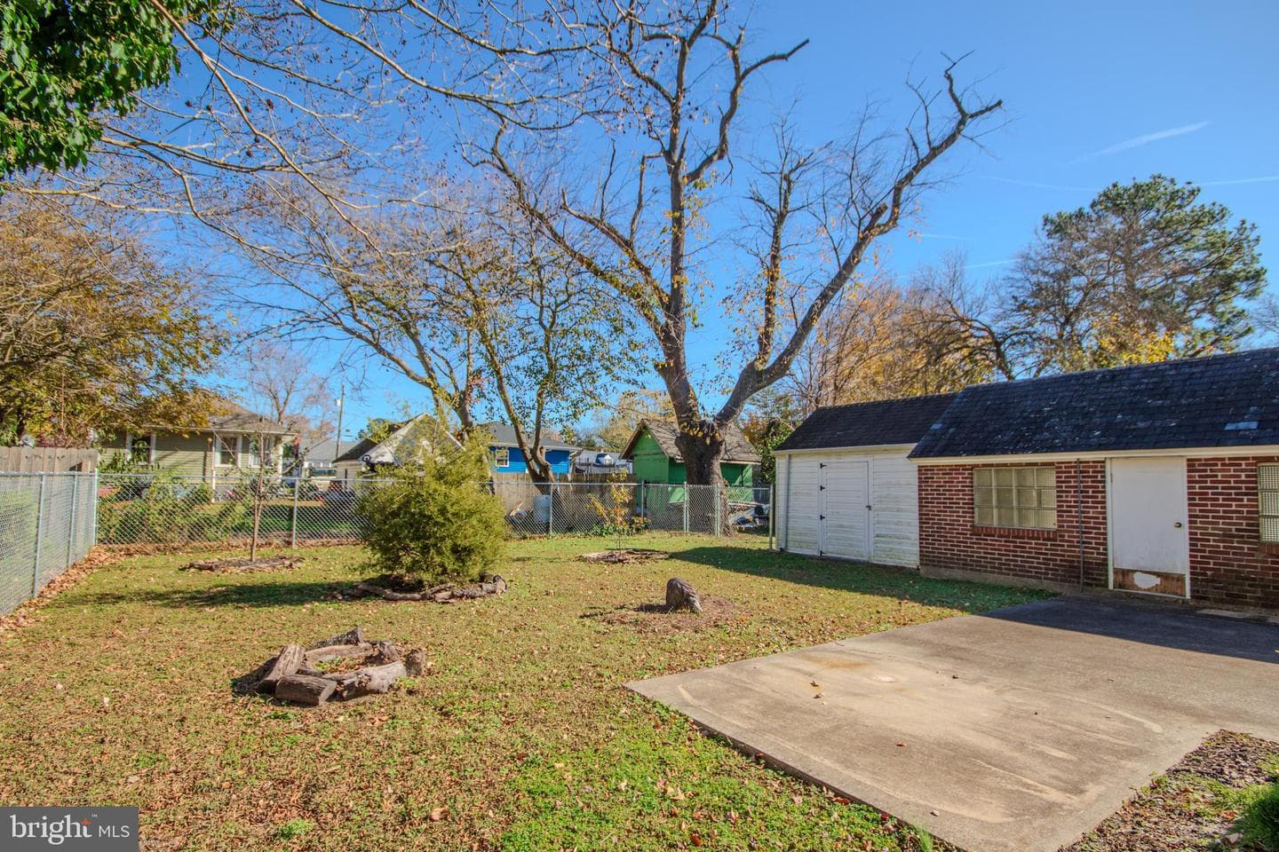 211 Truitt Street photo 27