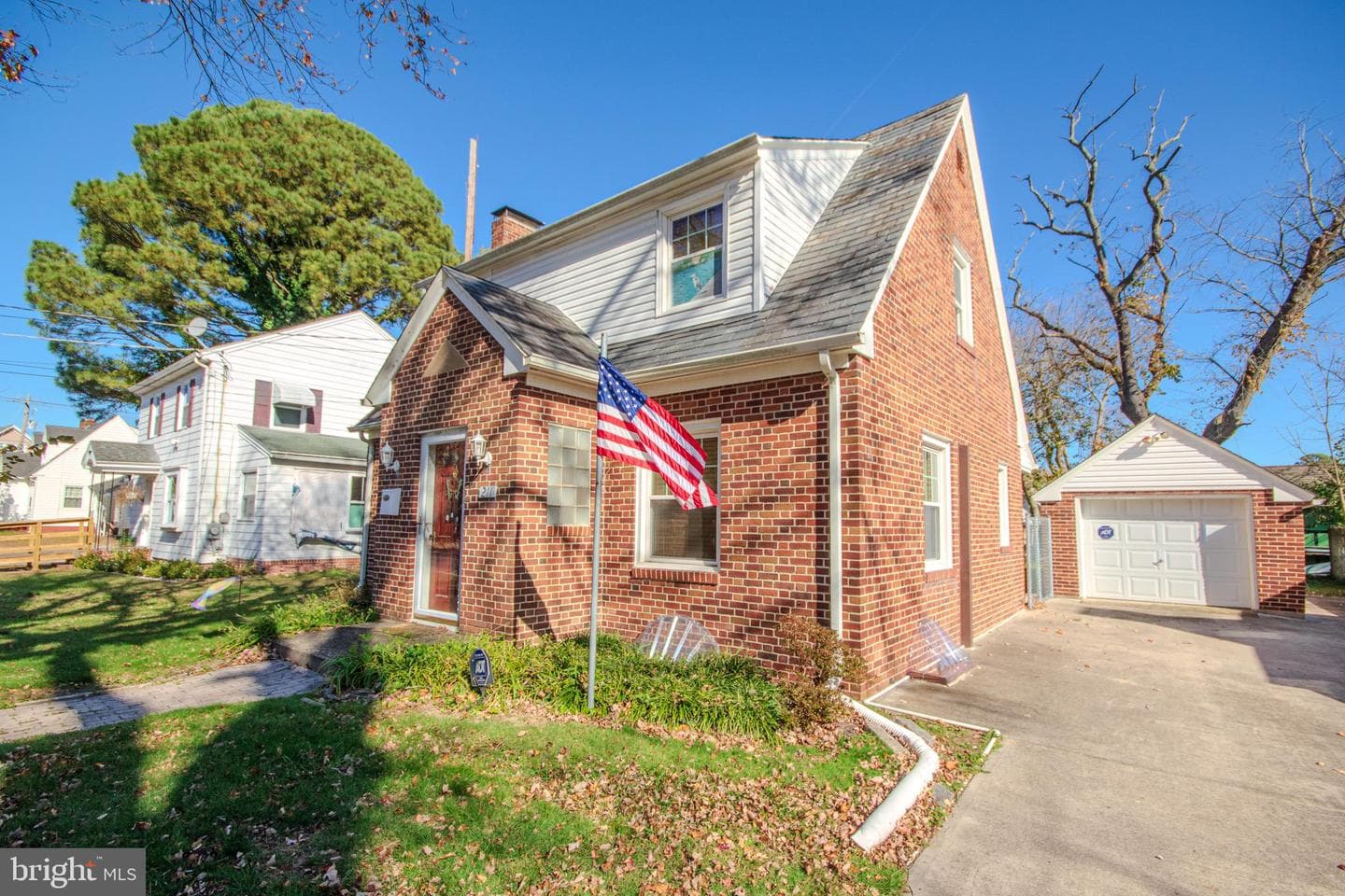 211 Truitt Street photo 3