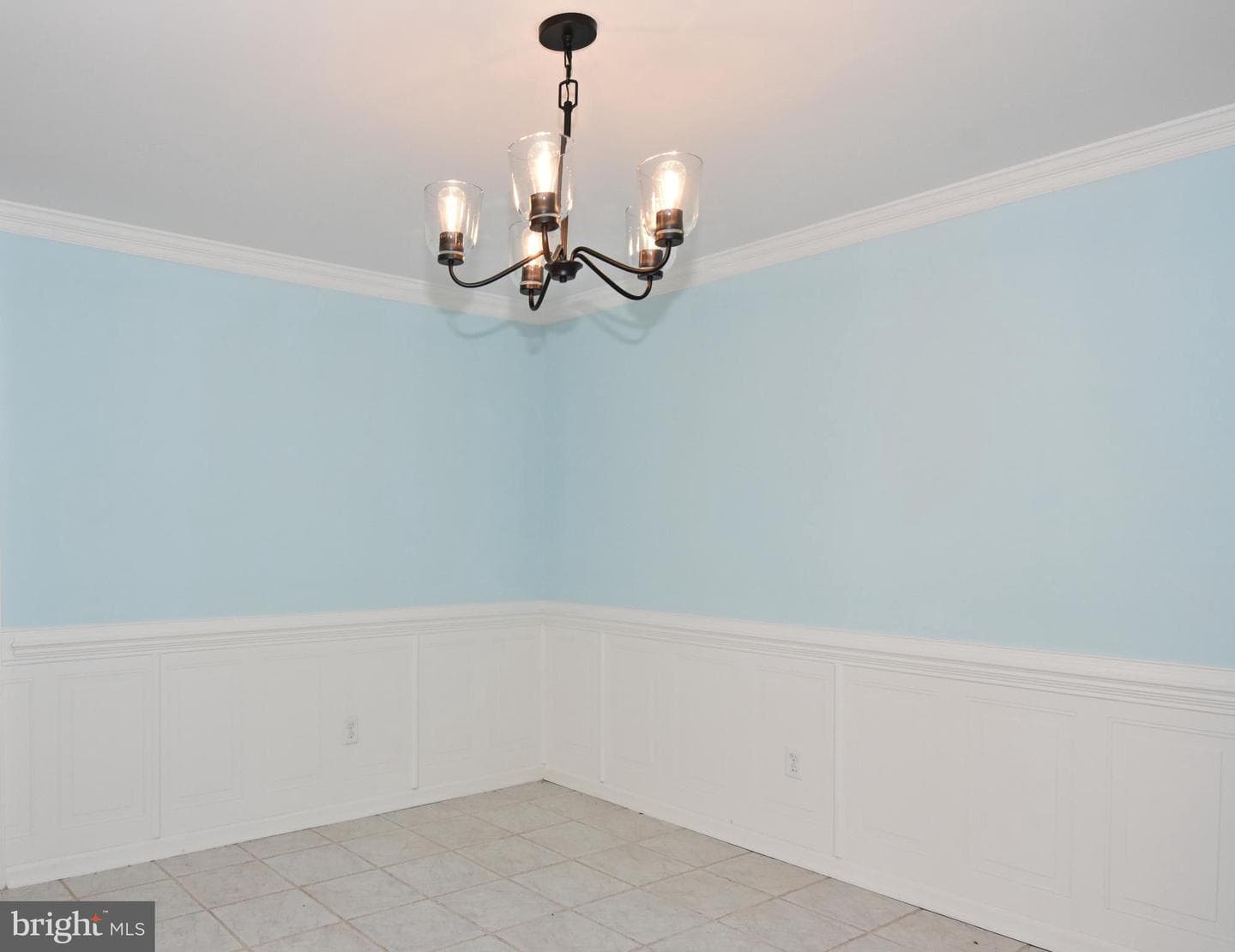 4011 Grosse Point Drive photo 21
