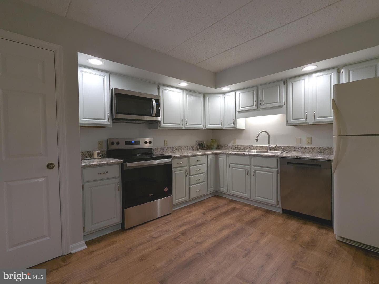 227 Canal Park Drive #205 photo 14