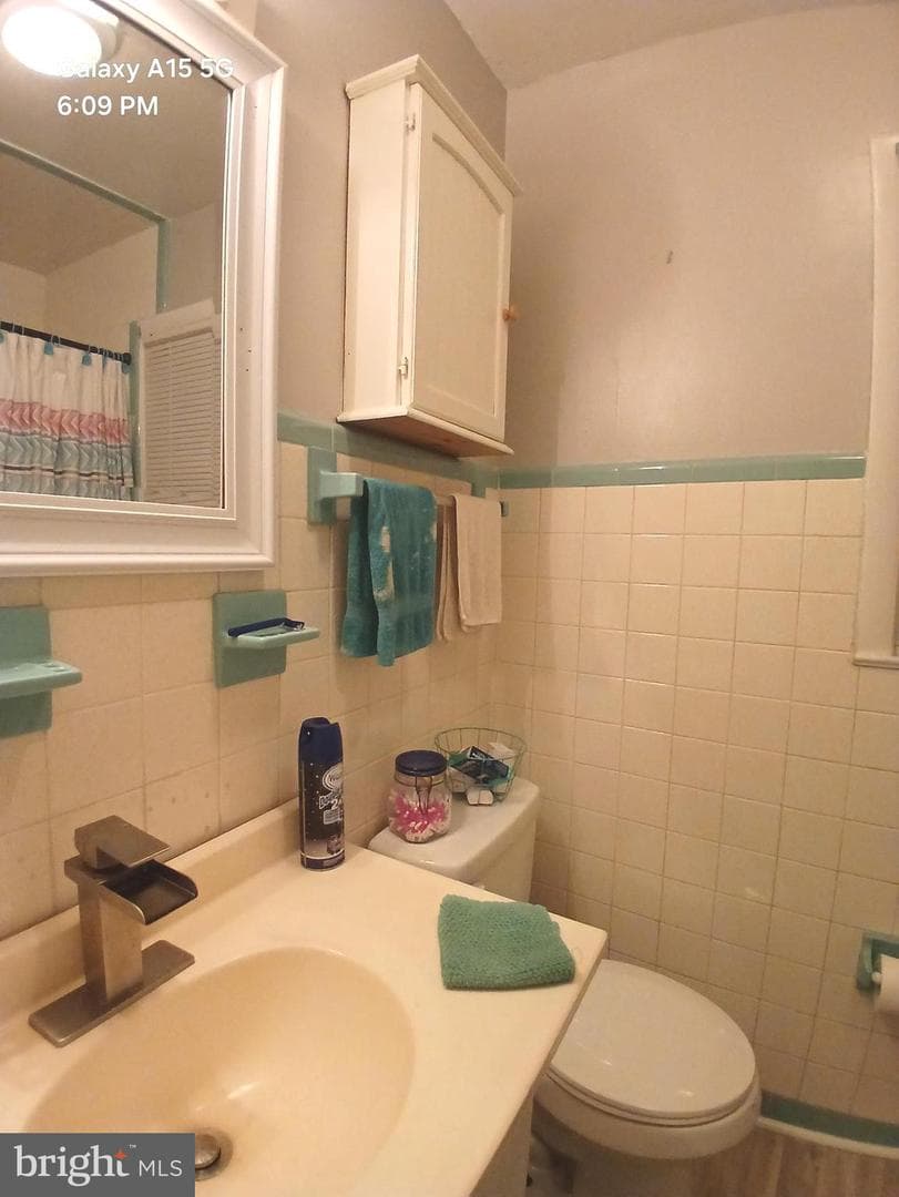 309 Park Heights Avenue photo 16
