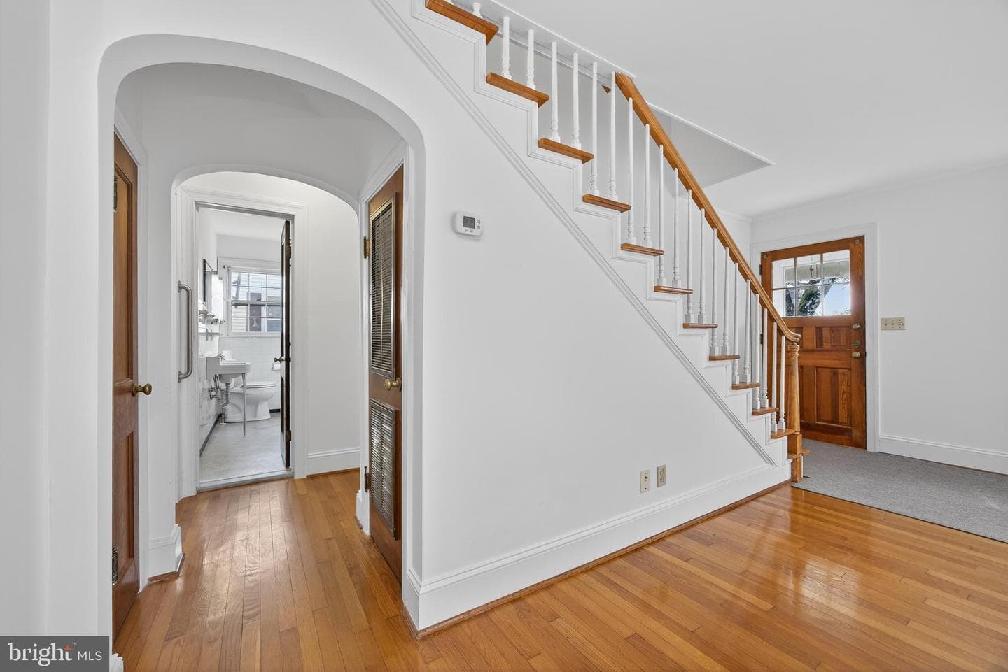 221 North Boulevard photo 20