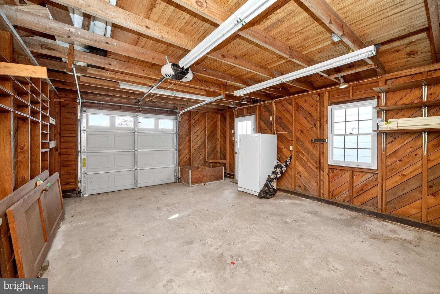 221 North Boulevard photo 45