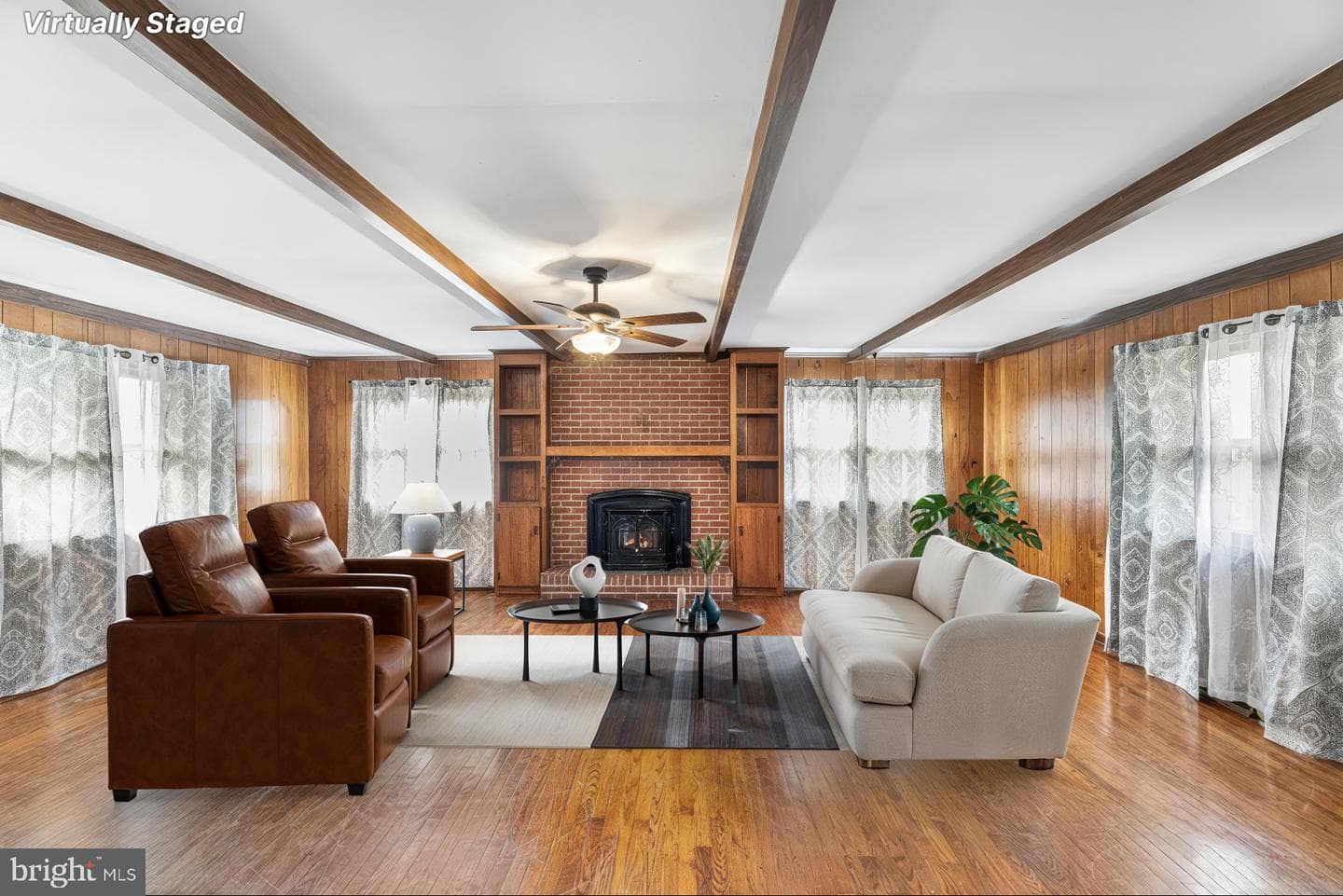 1402 Sandy Acres Drive photo 4