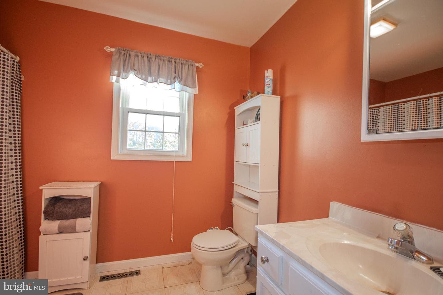 5520 Cedarcrest Road photo 22