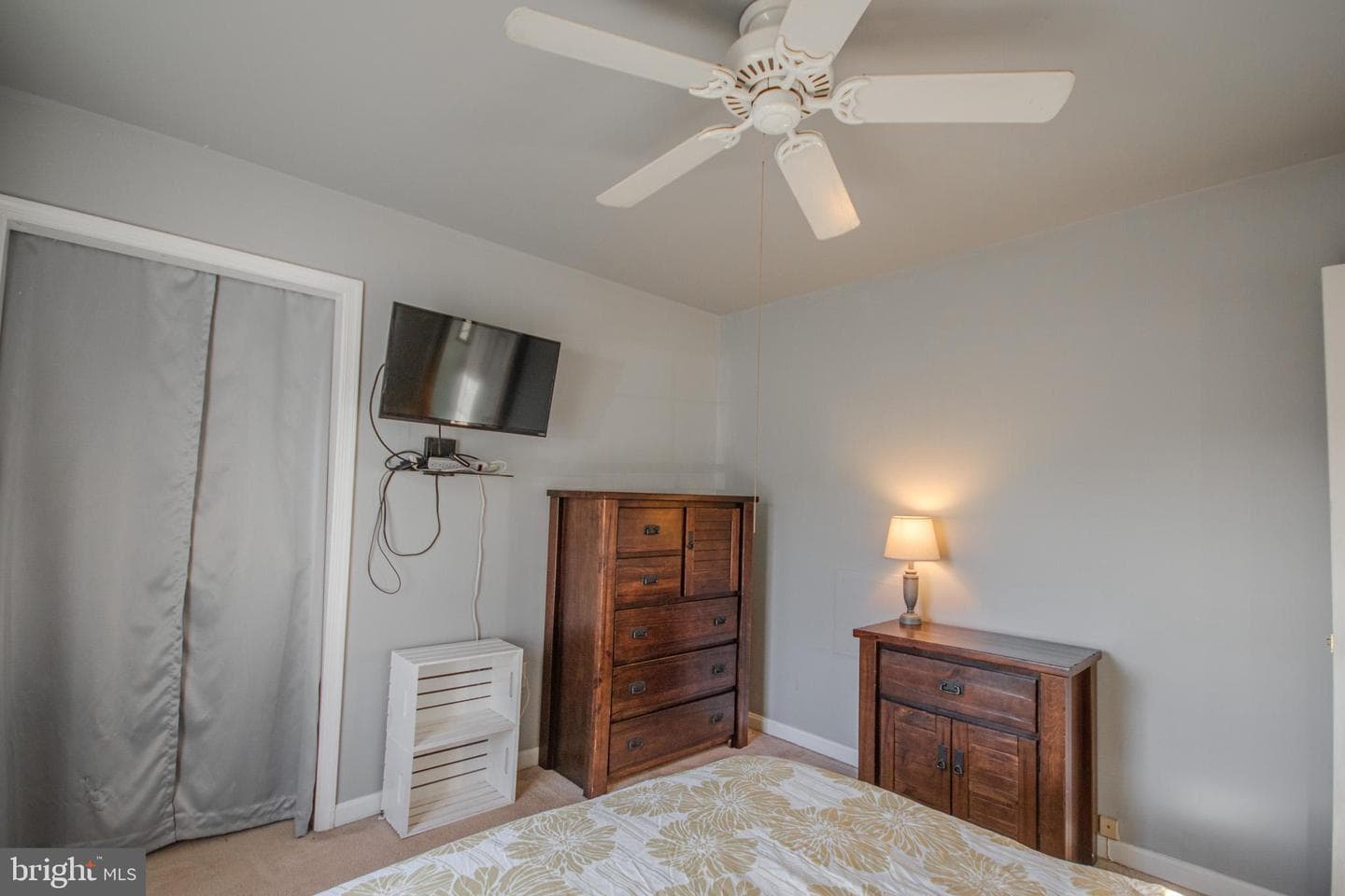 5520 Cedarcrest Road photo 27