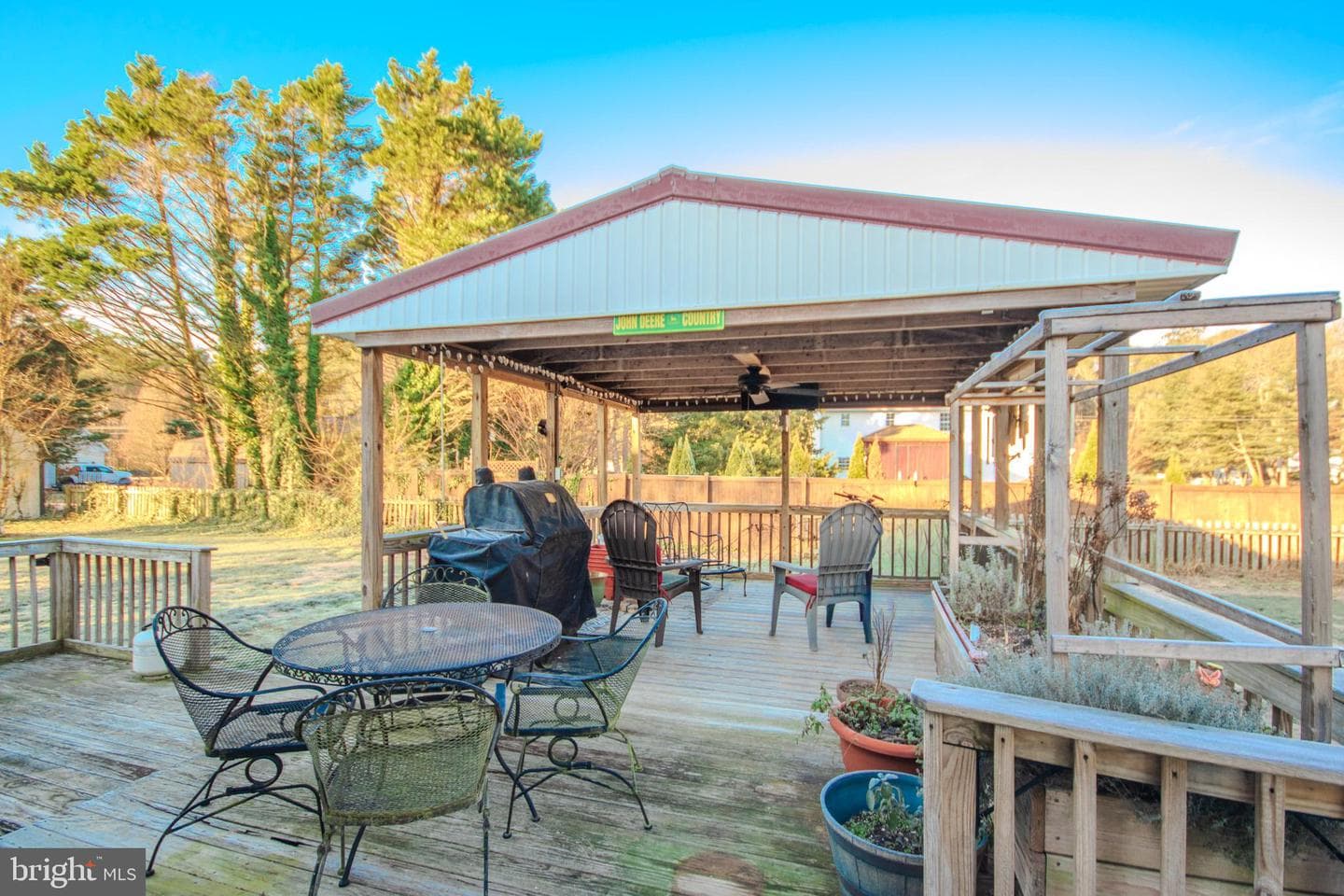 5520 Cedarcrest Road photo 31