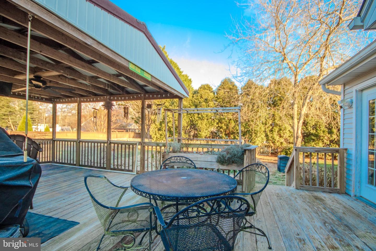 5520 Cedarcrest Road photo 32
