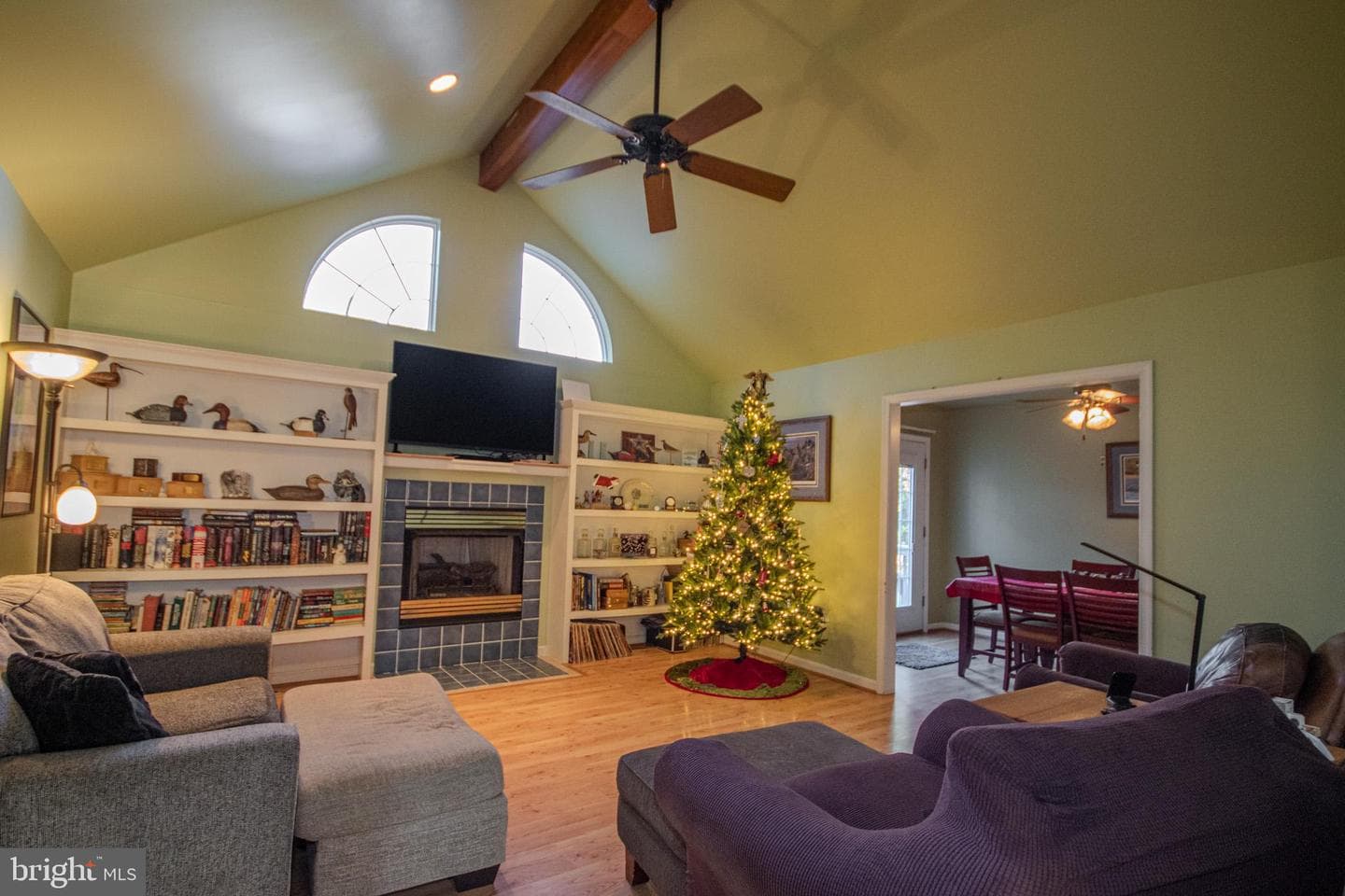 5520 Cedarcrest Road photo 9
