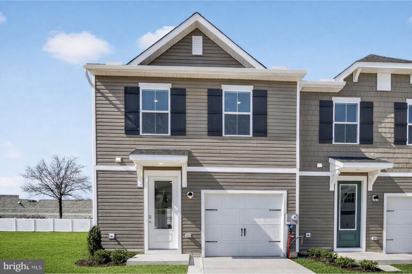 214 Clement Loop