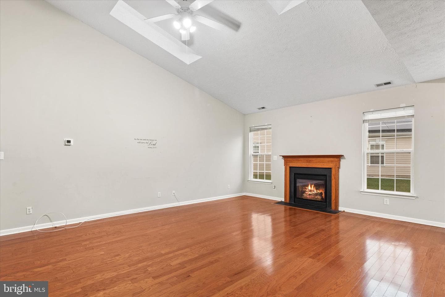 9175 Clubhouse Drive photo 4