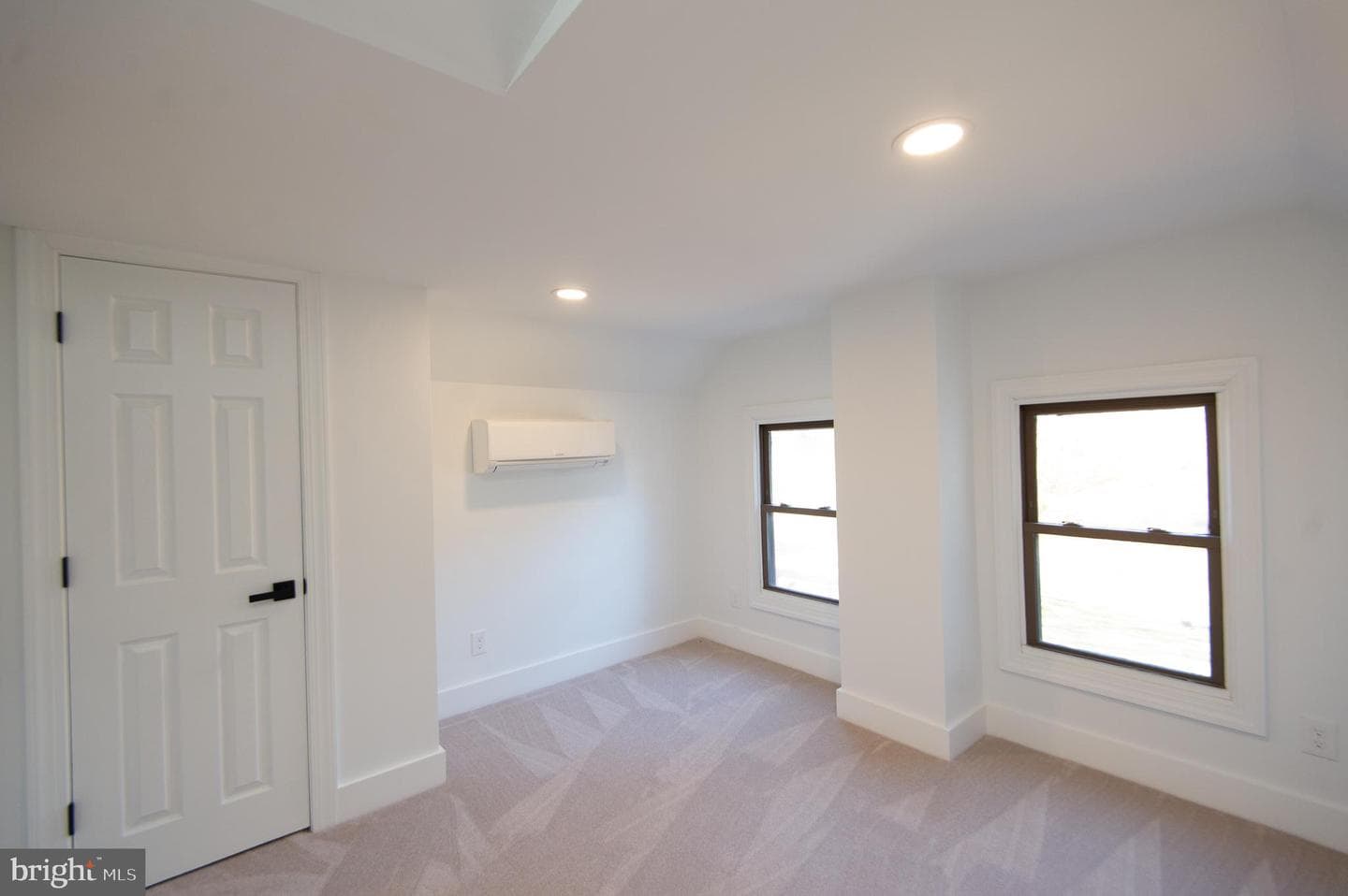 11453 Riverton Rd photo 34